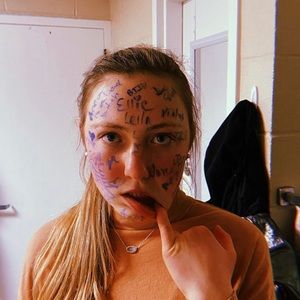 Meet your Posher, Catherine